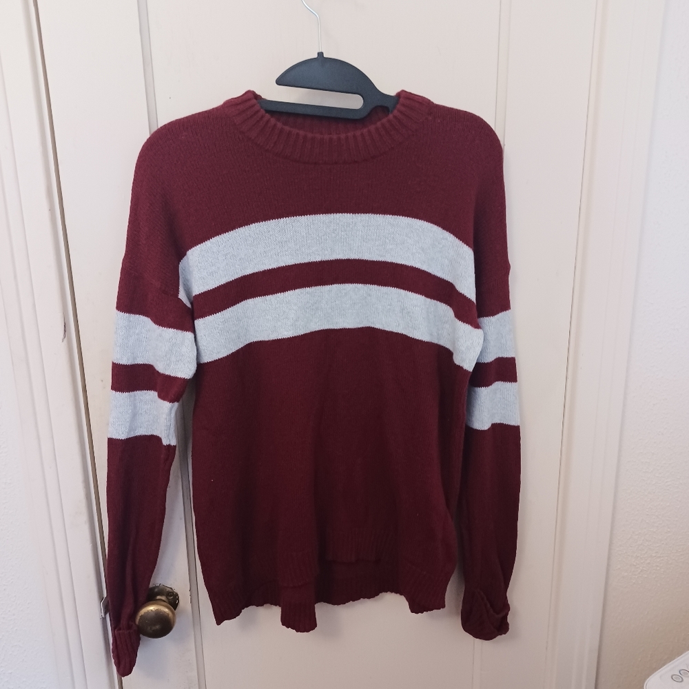 American Eagle burgandy Striped Sweater Size xS
